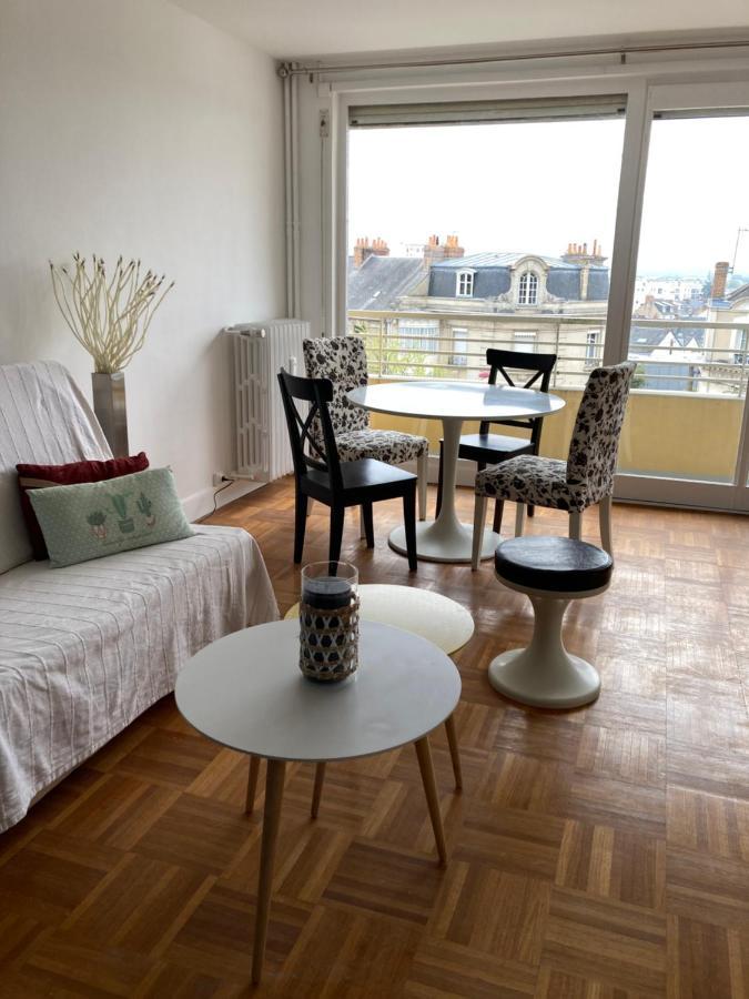 לה מאנש Residence Tailly 100 Metres De La Gare מראה חיצוני תמונה